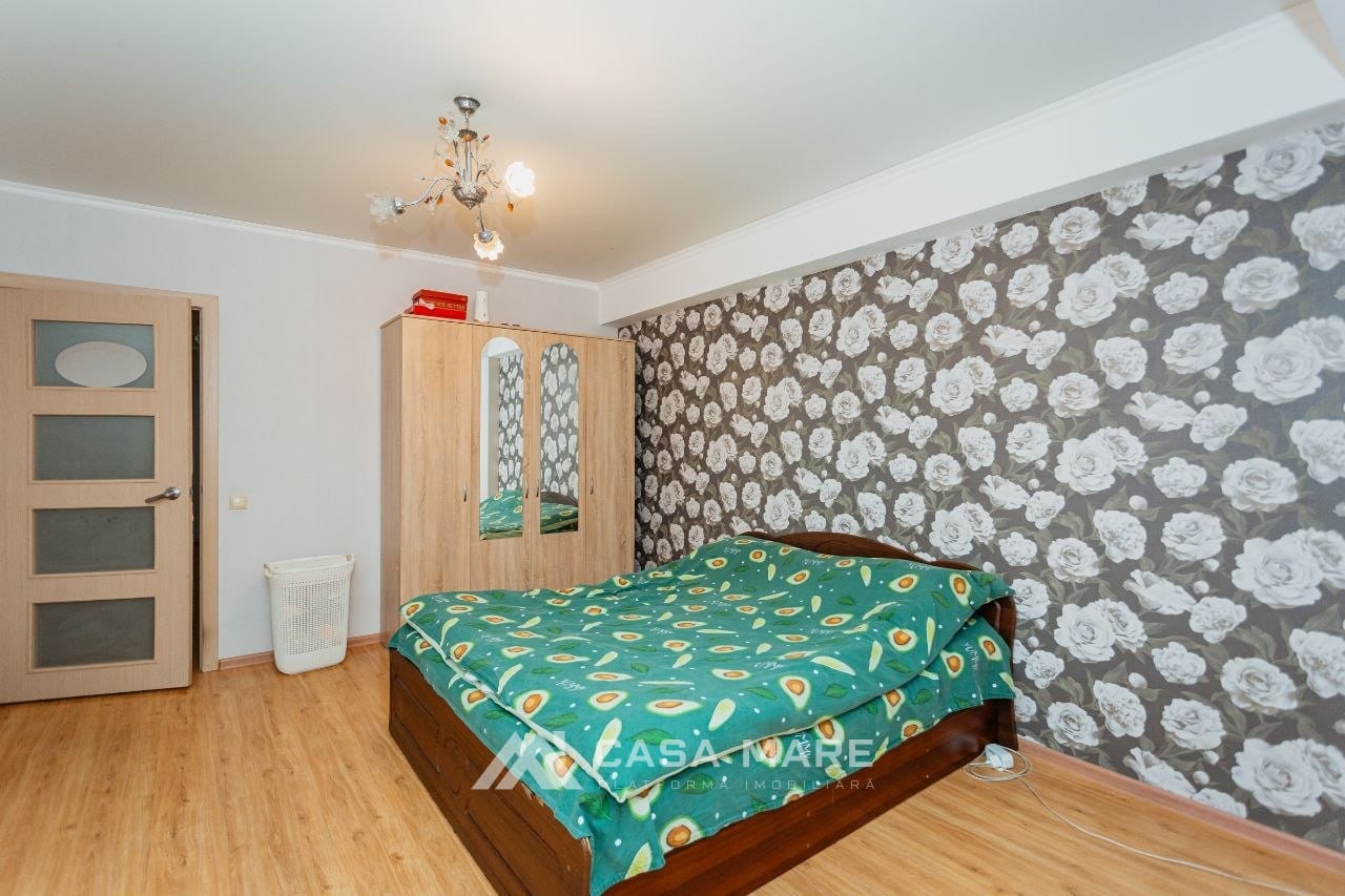 Квартира, 72 м², Кишинёв 4
