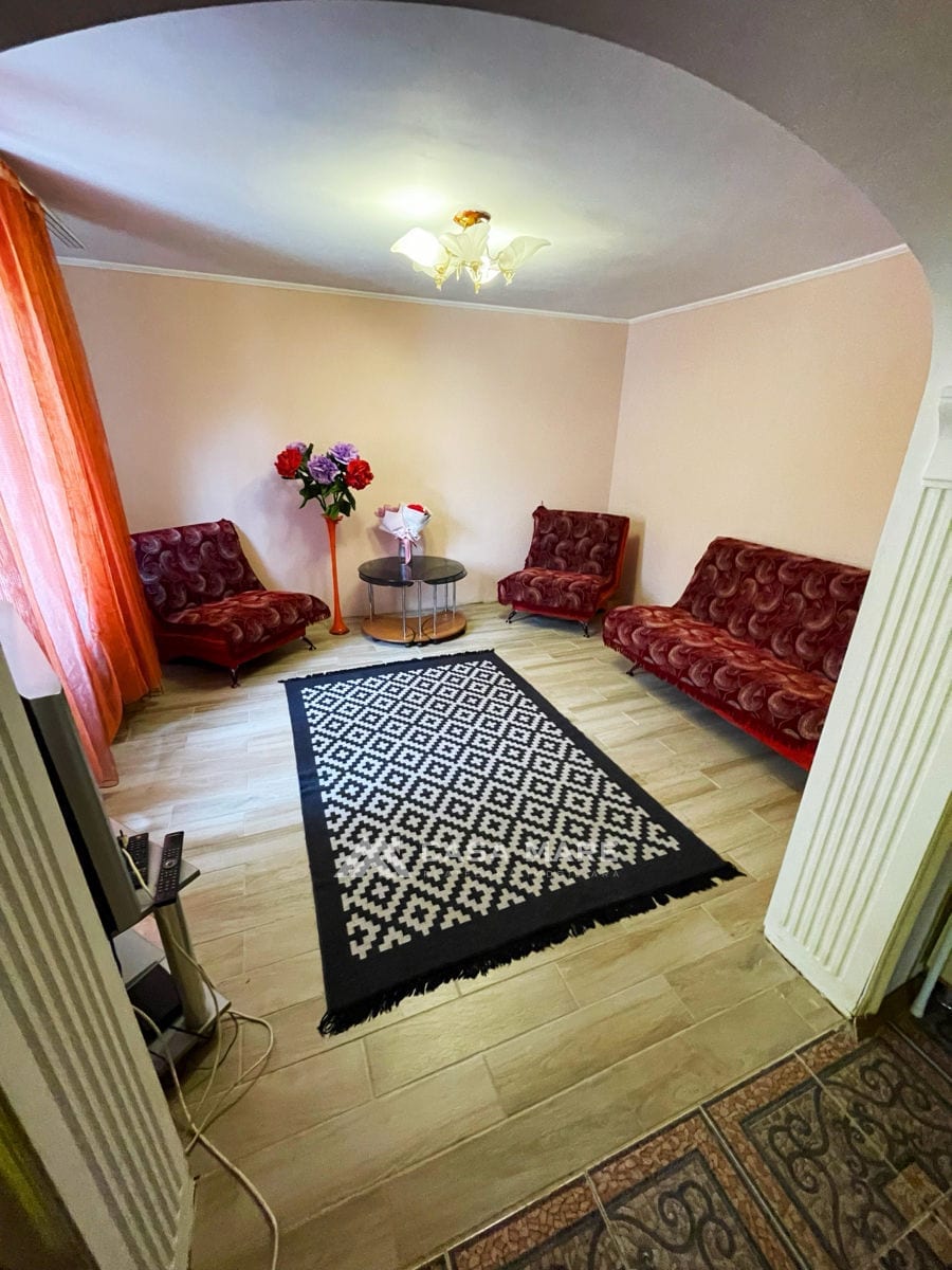 Дом, 340 м², Центр, Кишинёв 5