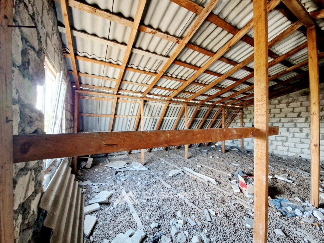 Casă, 92 m², Centru, Vatra 10