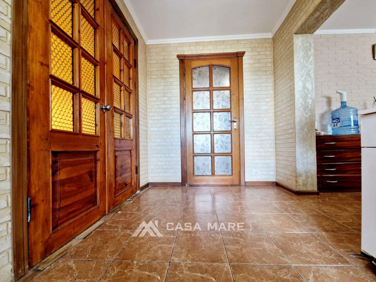 Casă, 92 m², Centru, Vatra 8