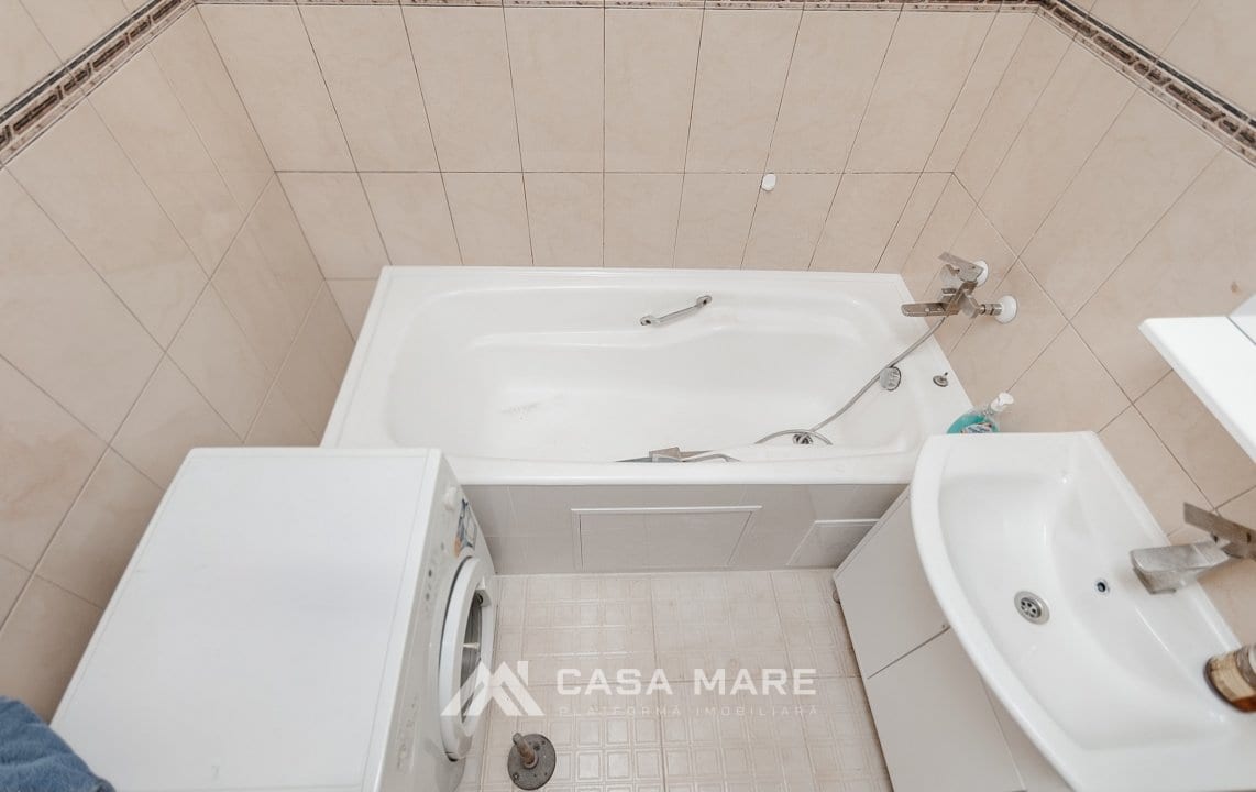 Apartament cu 2 camere, 58 m², Chișinău 4