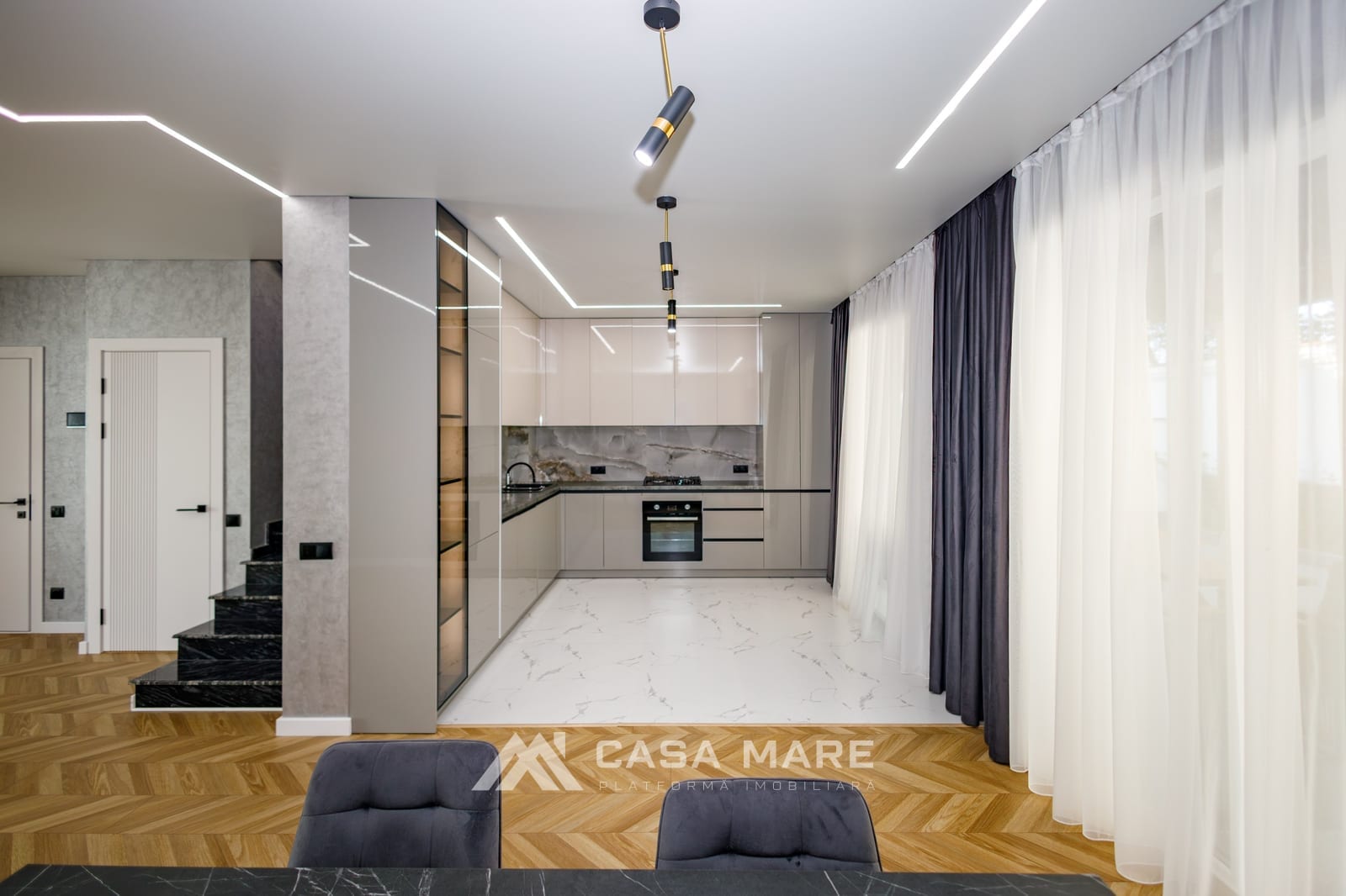 4-комнатный дом, 165 м², Бачой 3