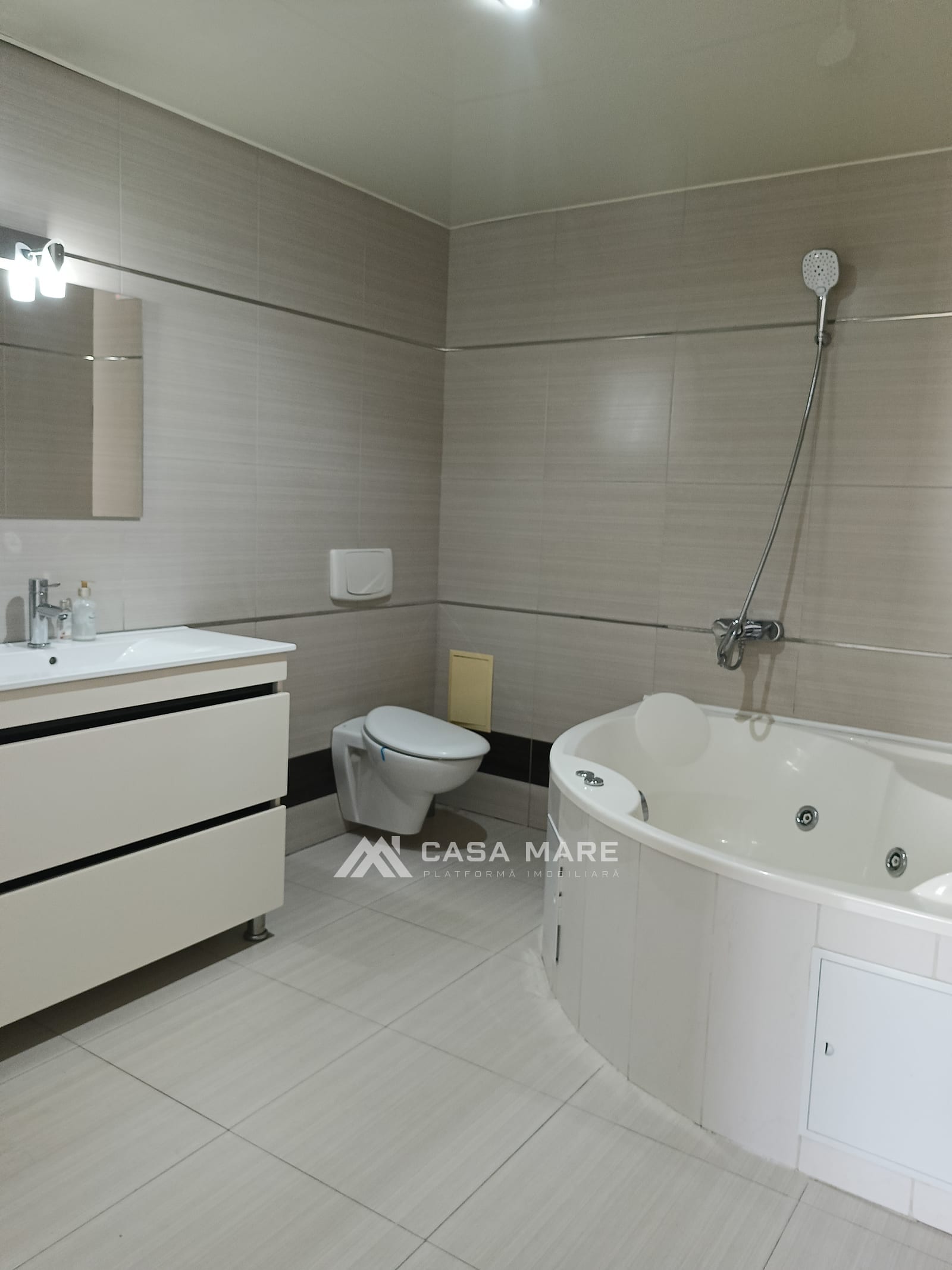 Apartament cu 3 camere, 110 m², Chișinău 4