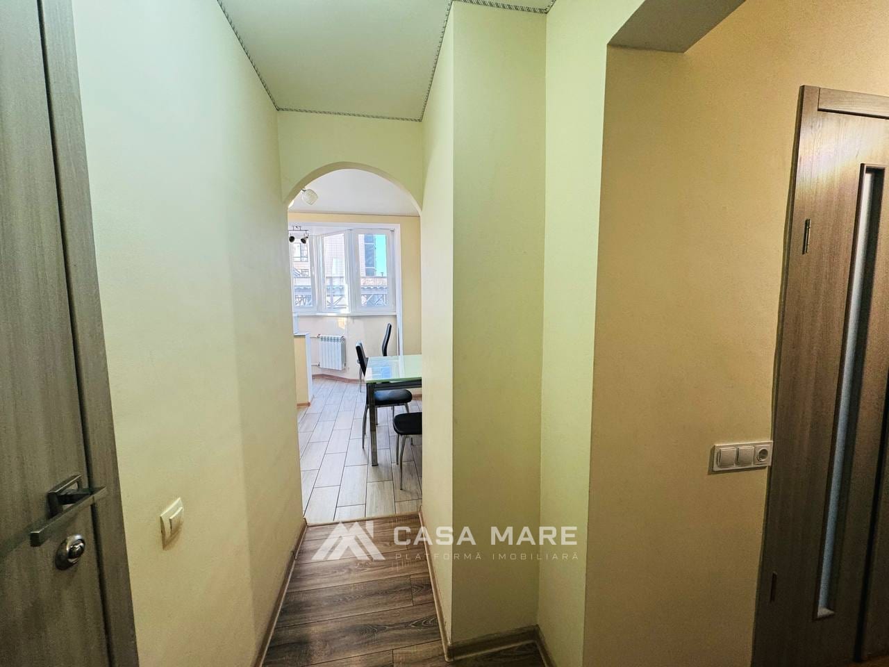 2-комнатная квартира, 55 м², Кишинёв 2
