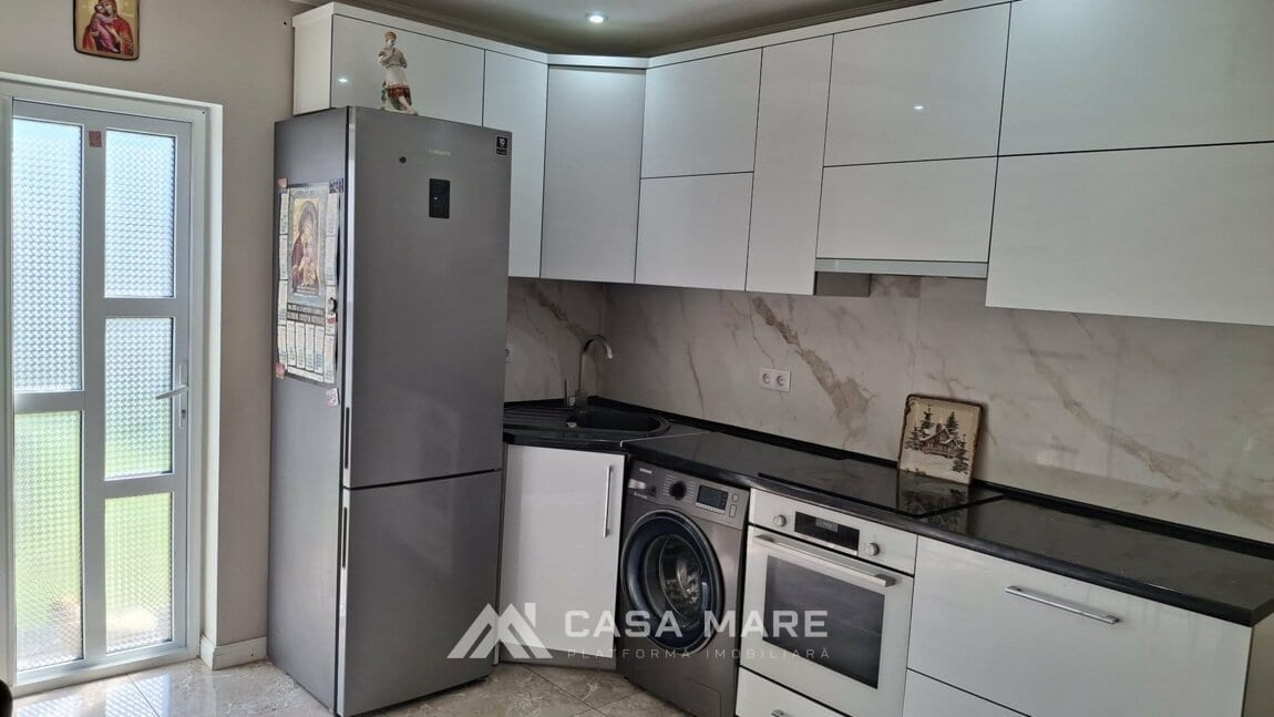 4-комнатный дом, 140 м², Унгены 9