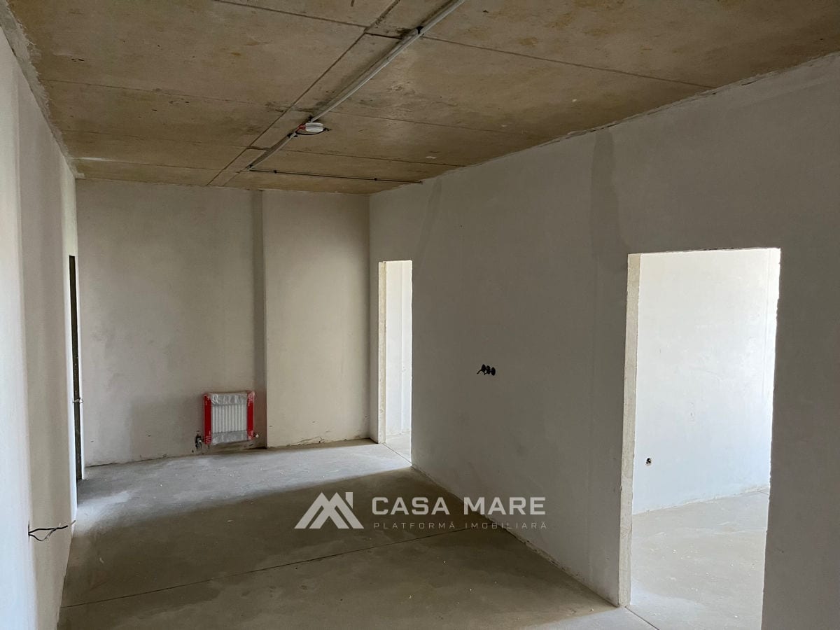 2-комнатная квартира, 61 м², Центр, Кэушень 5
