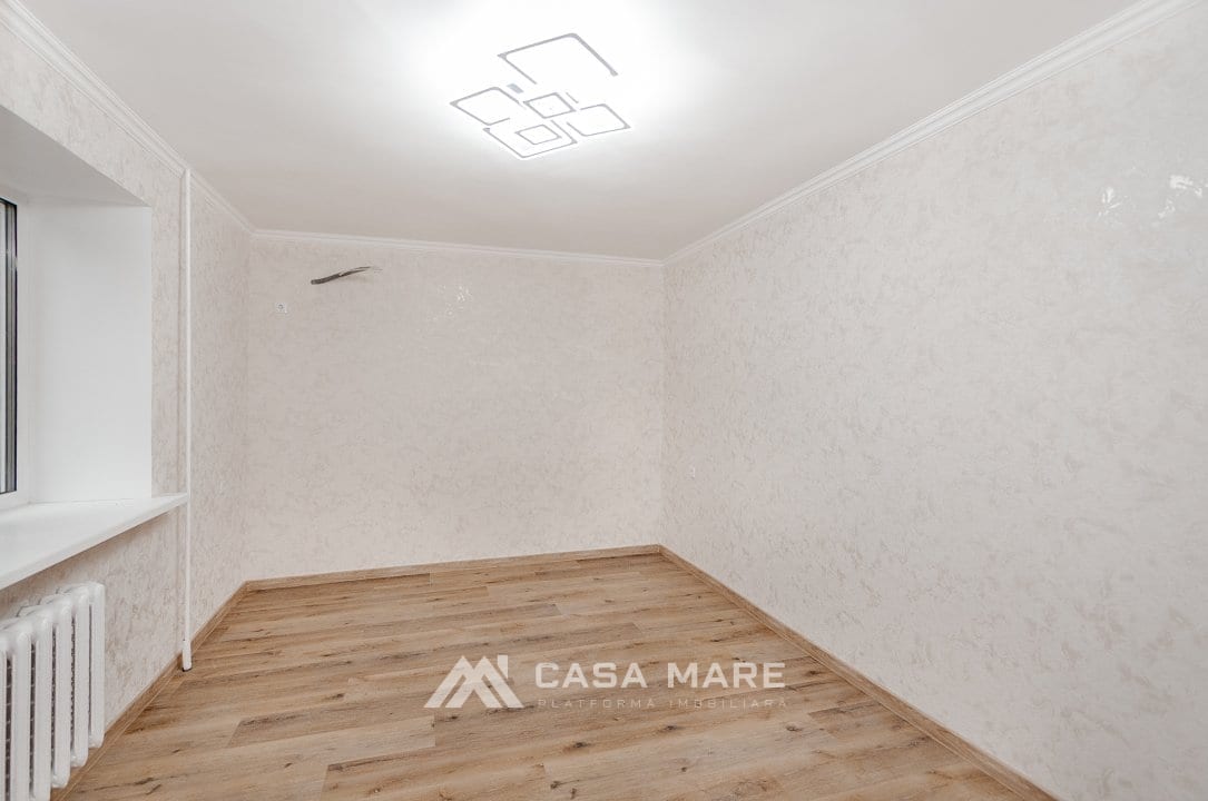 2-комнатная квартира, 58 м², Кишинёв 7