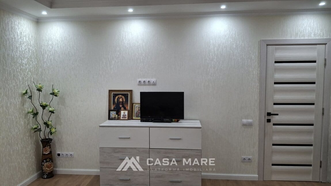 4-комнатный дом, 140 м², Унгены 2