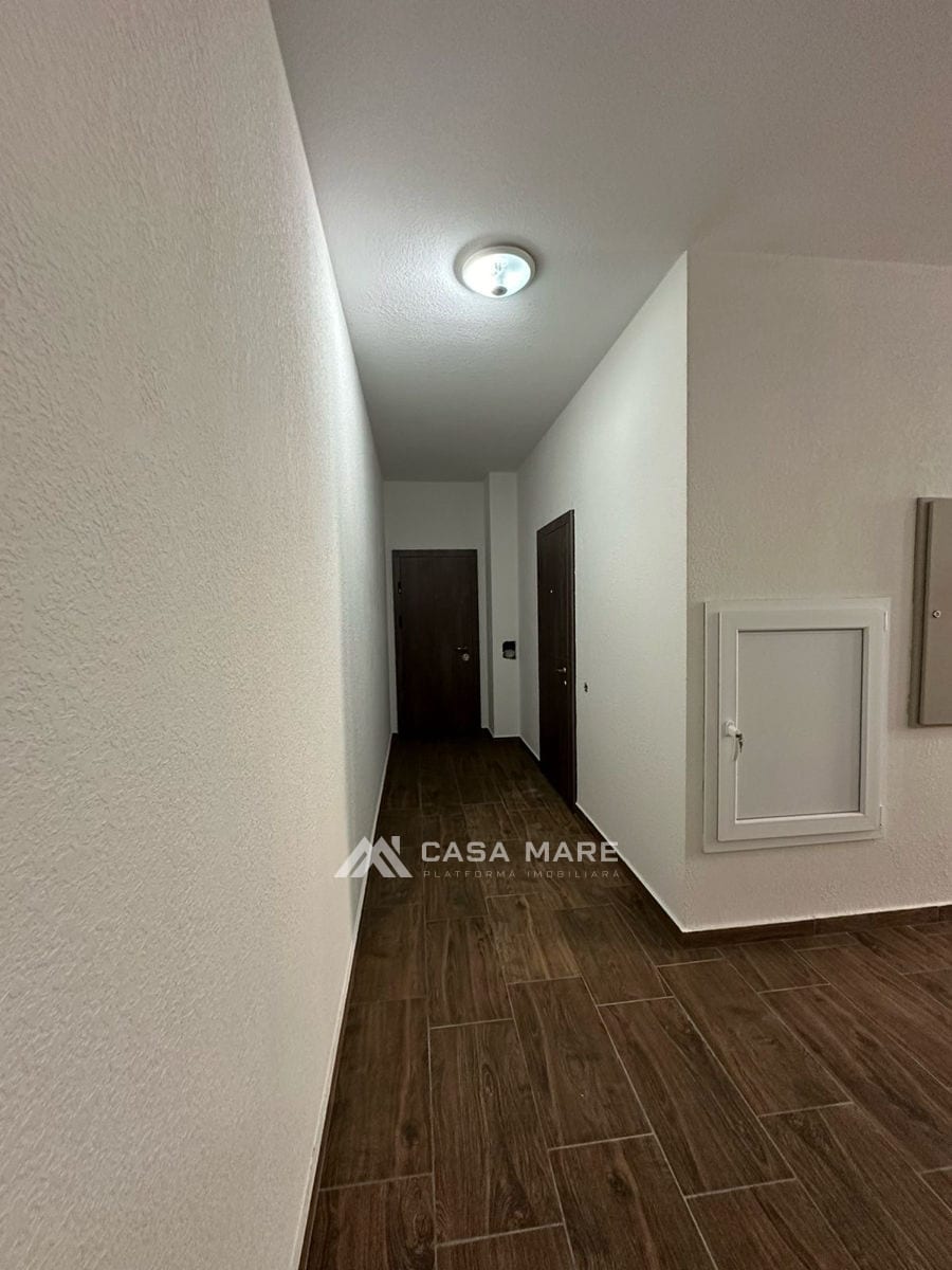 2-комнатная квартира, 61 м², Центр, Кэушень 3