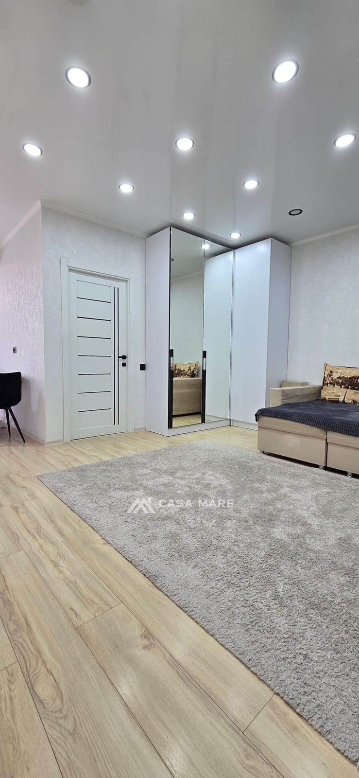 1-комнатная квартира, 48 м², Кишинёв 8