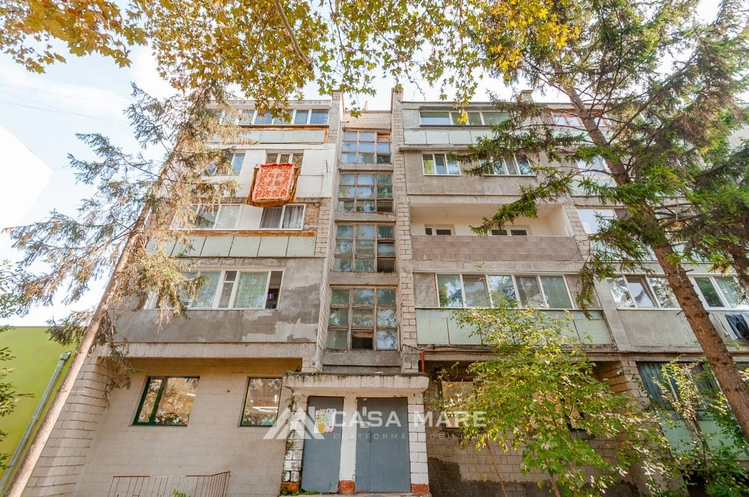 2-комнатная квартира, 72 м², Кишинёв 9