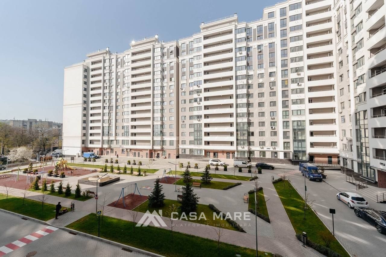 2-комнатная квартира, 72 м², Кишинёв 1