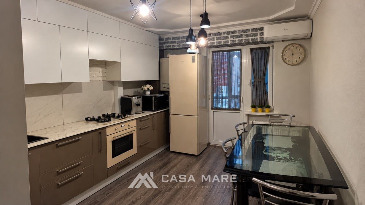 2-комнатная квартира, 71 м², Кишинёв 5