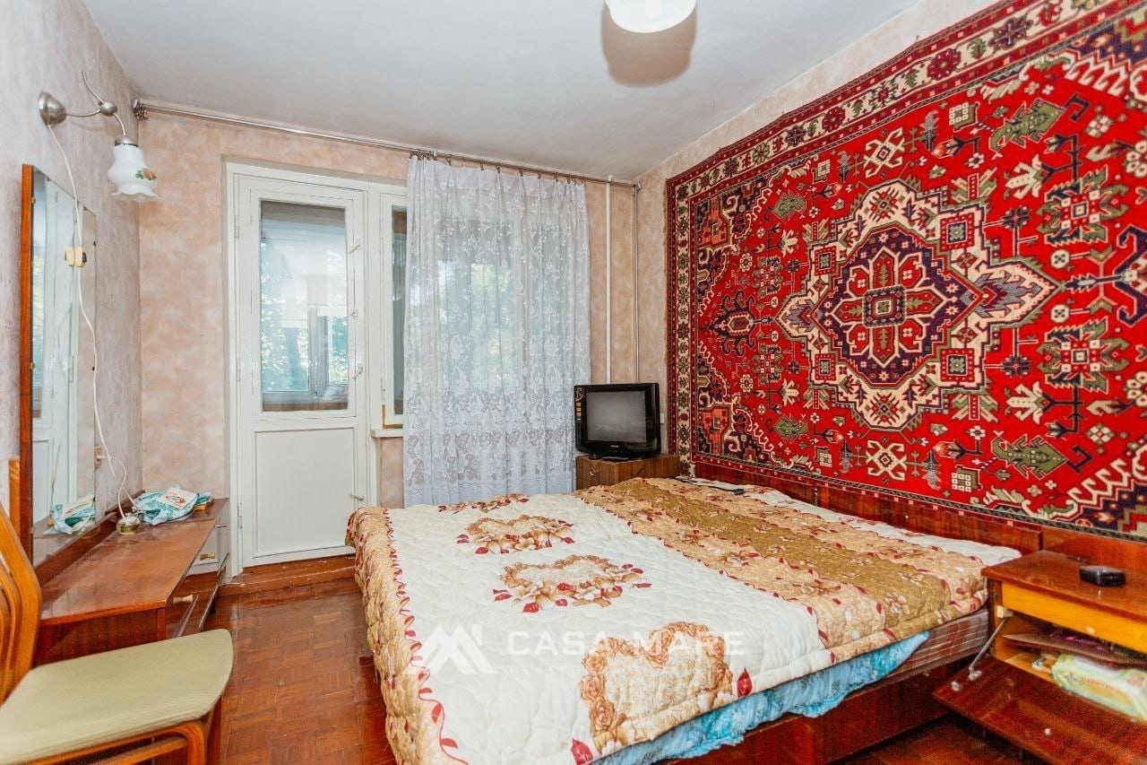 3-комнатная квартира, 65 м², Кишинёв 4