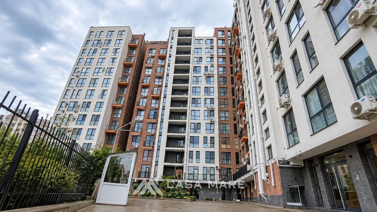 2-комнатная квартира, 57 м², Кишинёв 9