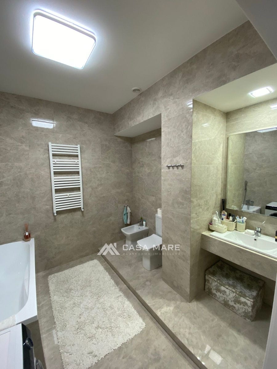 4-комнатная квартира, 121 м², Дурлешты 9