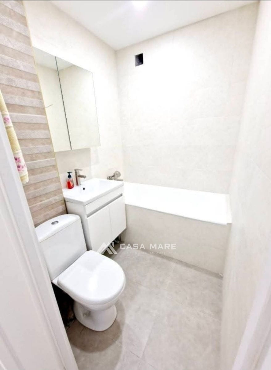 Apartament cu 3 camere, 60 m², 9 cartier, Bălți 5