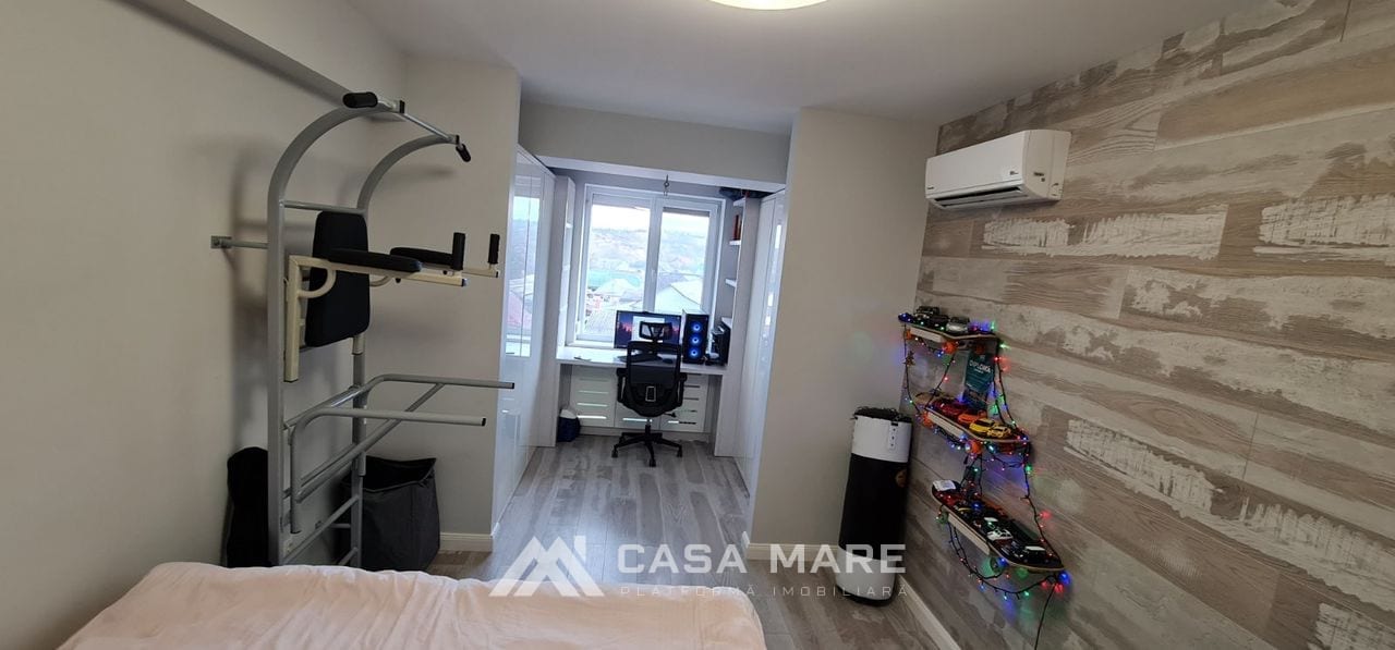 Apartament cu 3 camere, 150 m², Chișinău 7