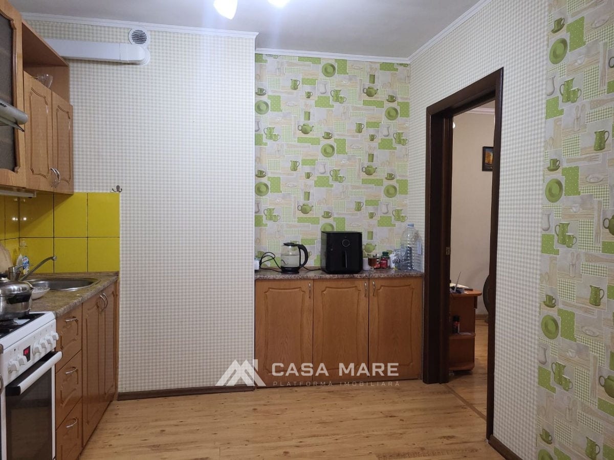 3-комнатная квартира, 78 м², Центр, Кишинёв 5