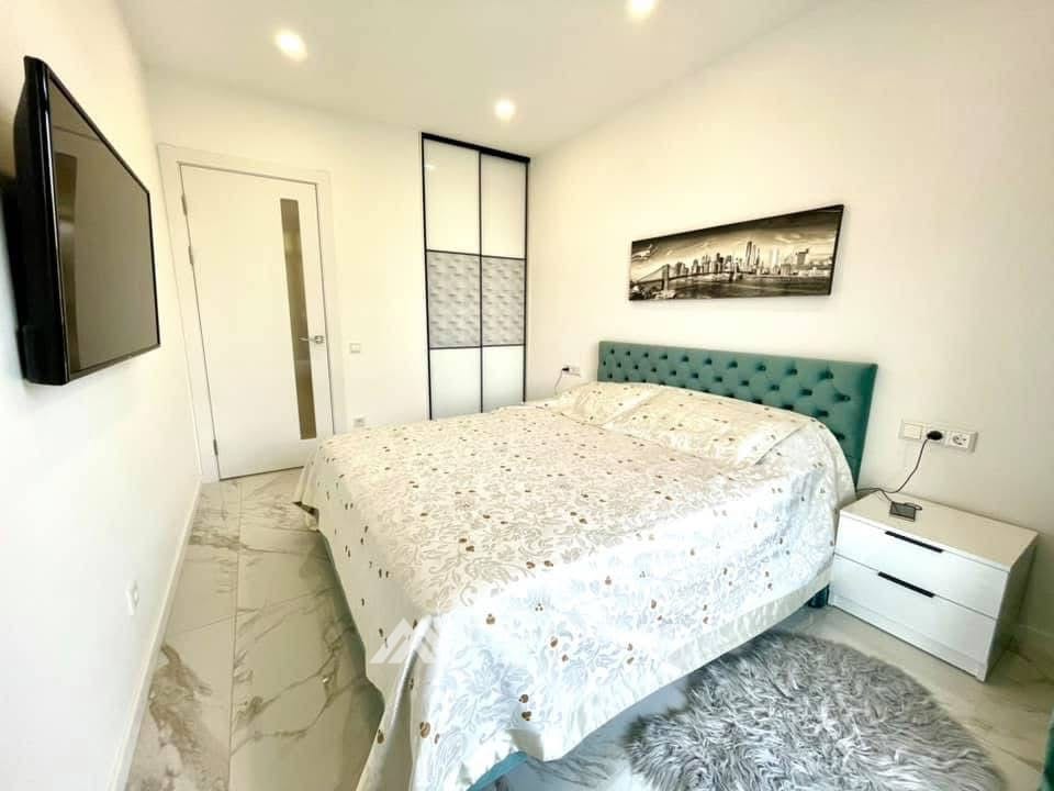 2-комнатная квартира, 74 м², Центр, Кишинёв 1