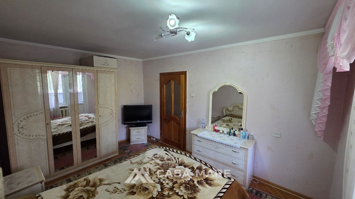 Apartament cu 3 camere, 70 m², Ciocana, Chișinău 2