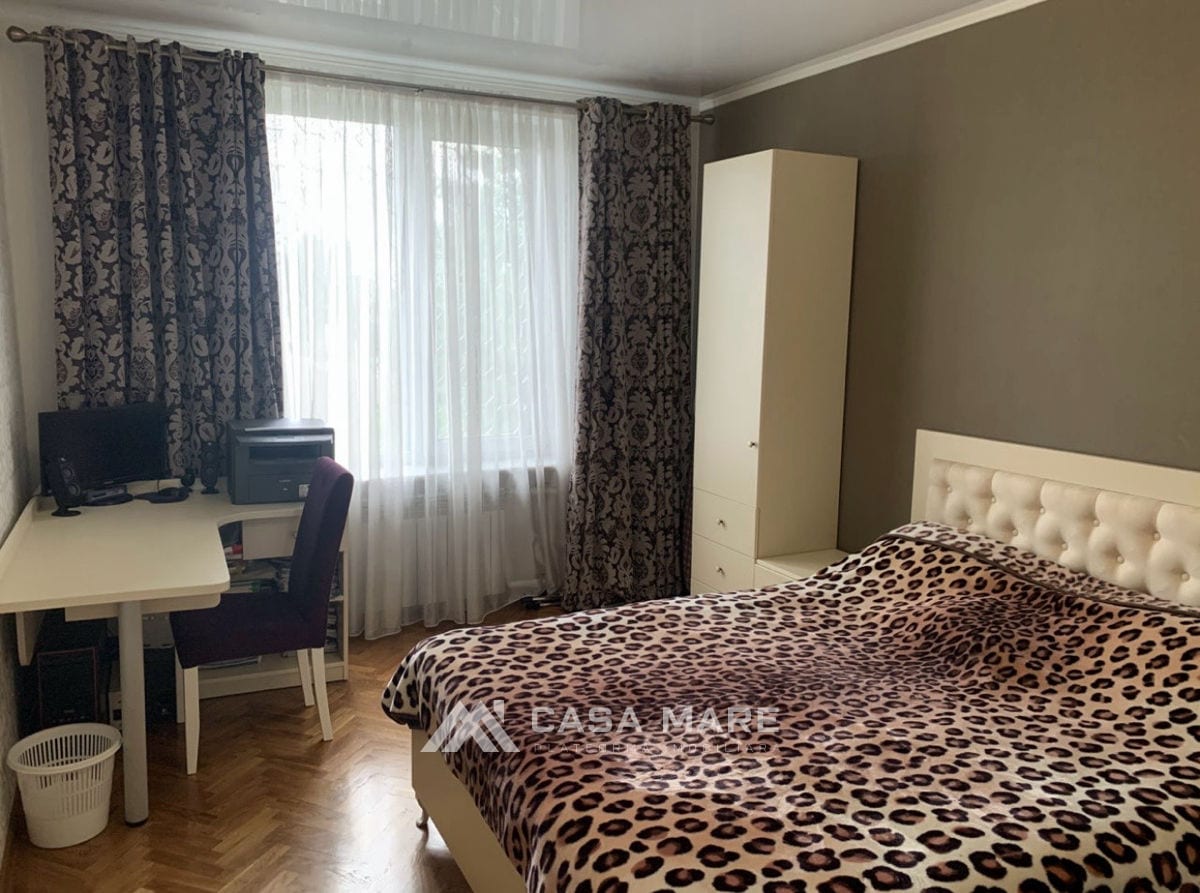 2-комнатная квартира, 48 м², Центр, Кишинёв 2