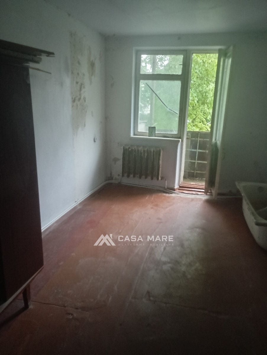 Apartament cu 3 camere, 52 m², Chișinău 2
