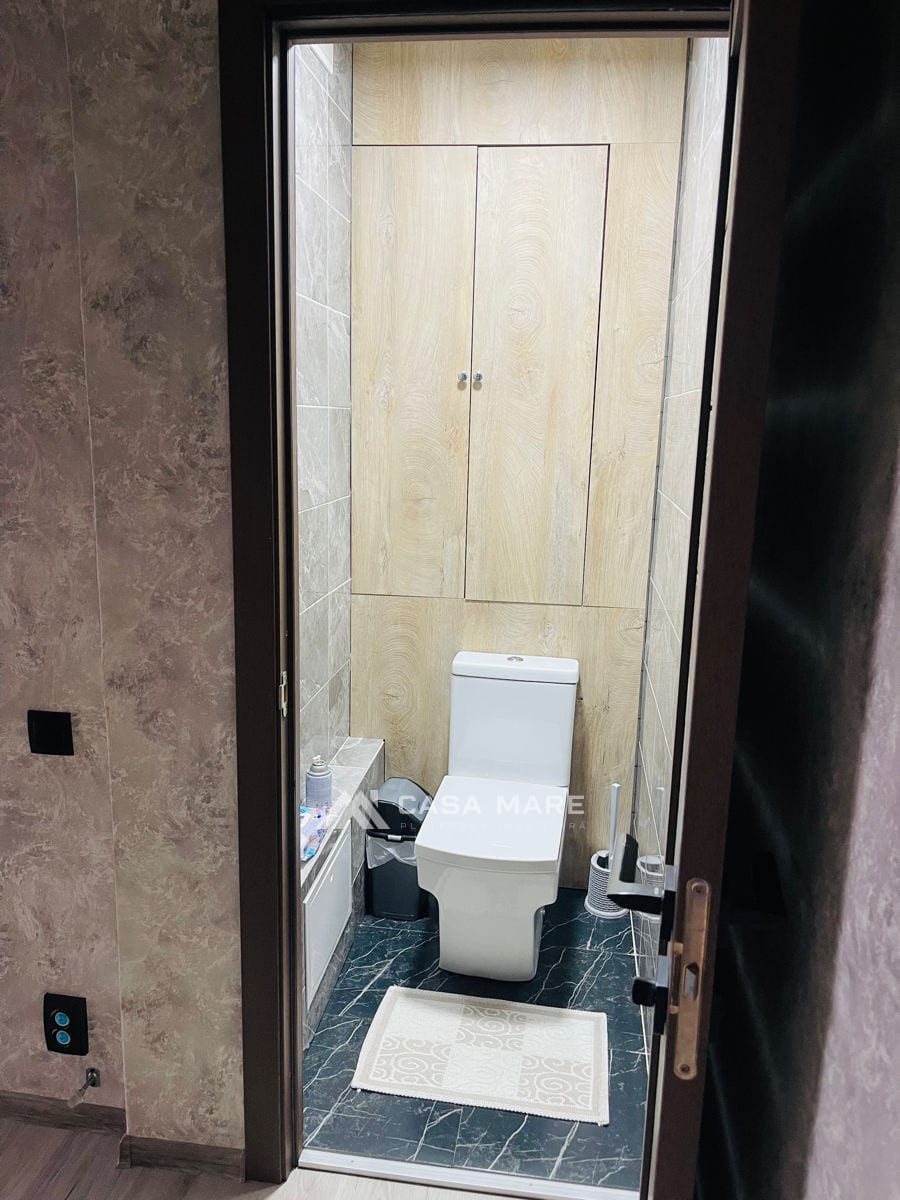 3-комнатная квартира, 74 м², 10 cartier, Bălți 8