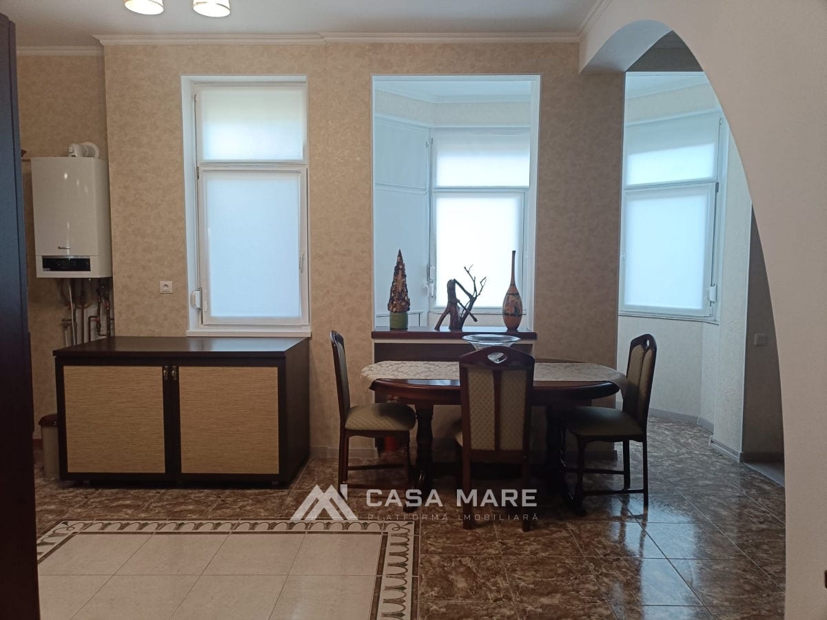 Apartament cu 3 camere, 125 m², Centru, Chișinău 8