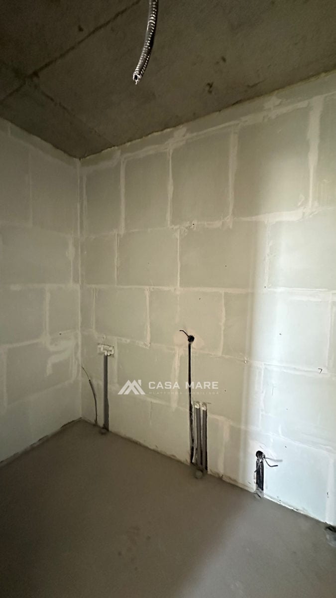 2-комнатная квартира, 57 м², Крикова 9