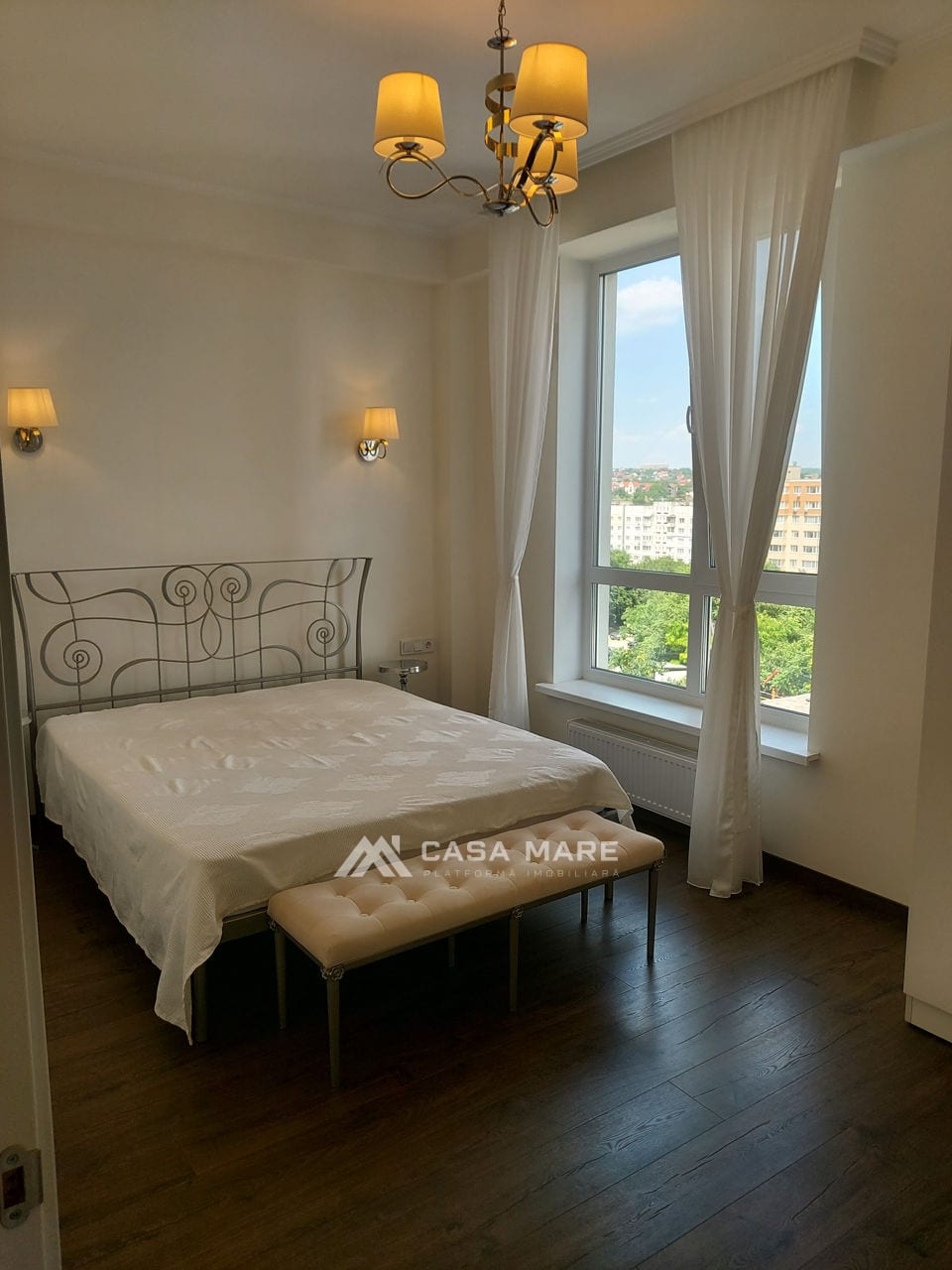 Apartament cu 2 camere, 65 m², Centru, Chișinău 1