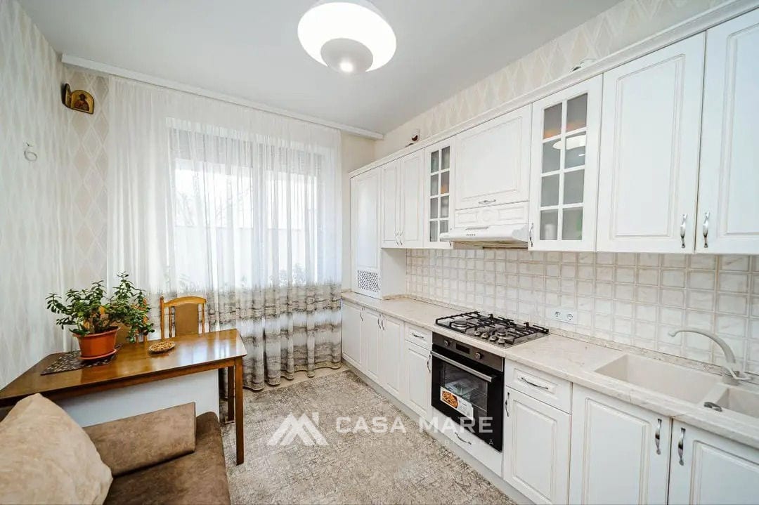 1-комнатная квартира, 57 м², Центр, Кишинёв 6