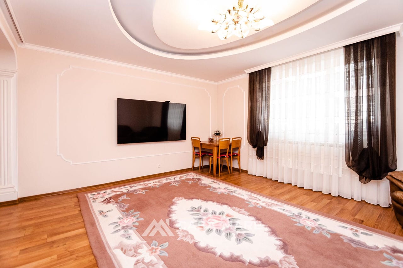 4-комнатный дом, 250 м², Центр, Кишинёв 5