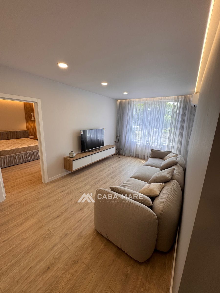 Apartament cu 2 camere, 80 m², Centru, Chișinău 8