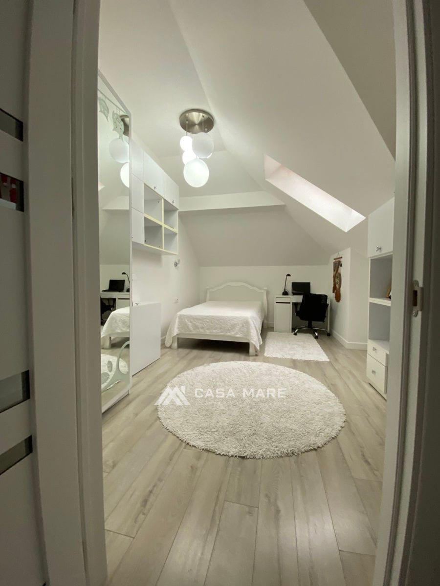 4-комнатная квартира, 121 м², Дурлешты 7
