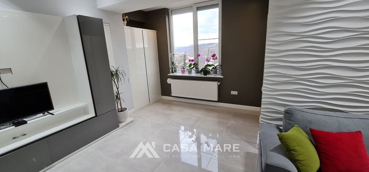 3-комнатная квартира, 150 м², Ватра 3