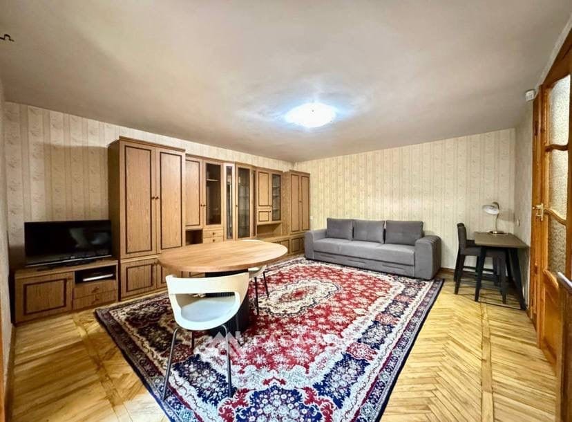 2-комнатная квартира, 80 м², Буюканы, Кишинёв 1