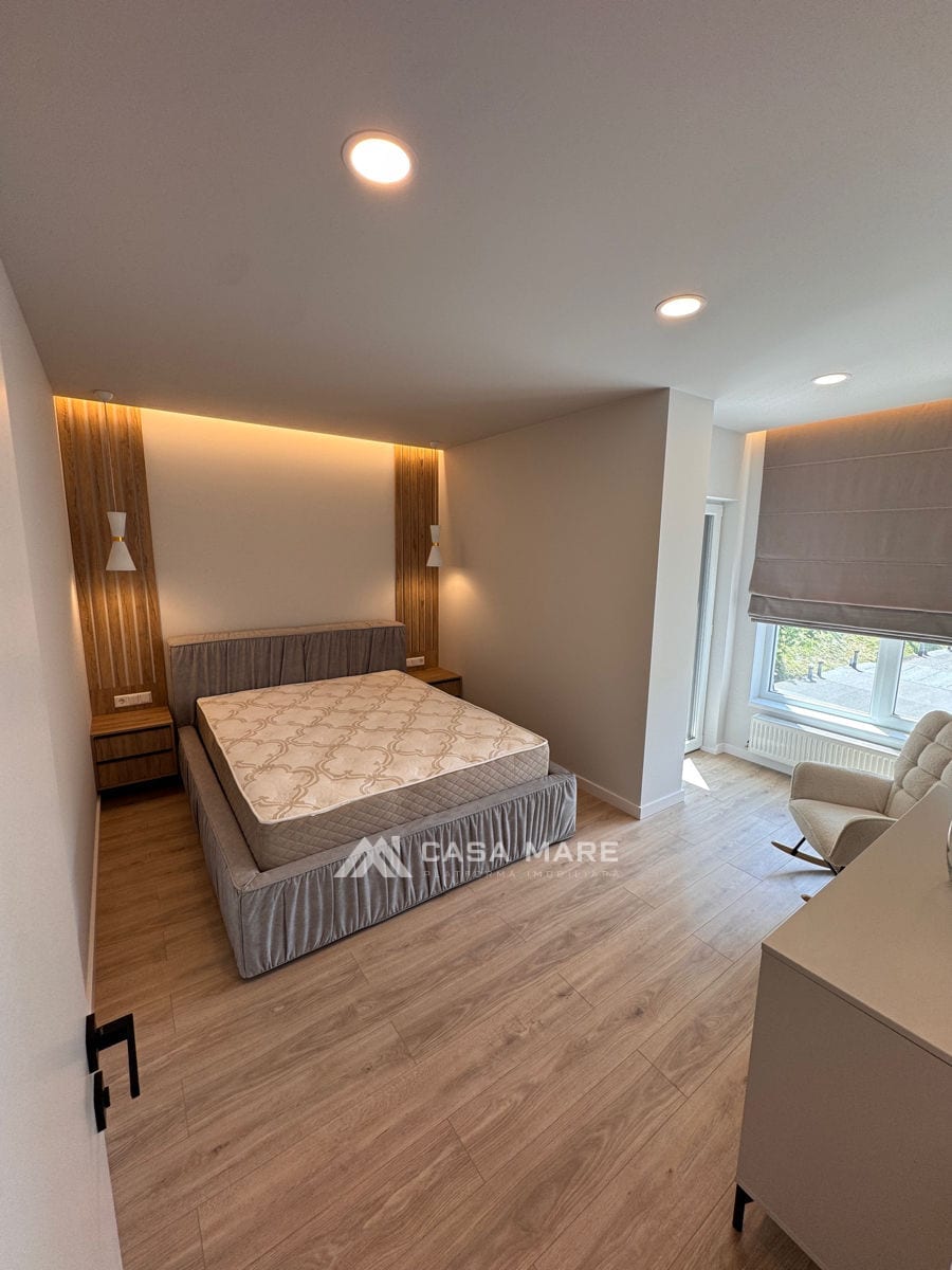 Apartament cu 2 camere, 80 m², Centru, Chișinău 10