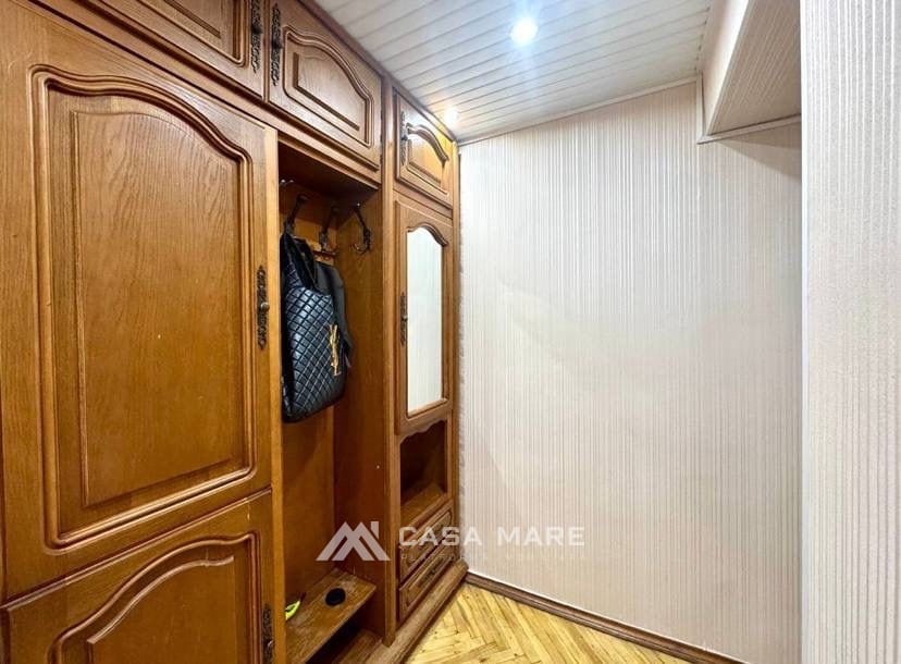 2-комнатная квартира, 80 м², Буюканы, Кишинёв 9