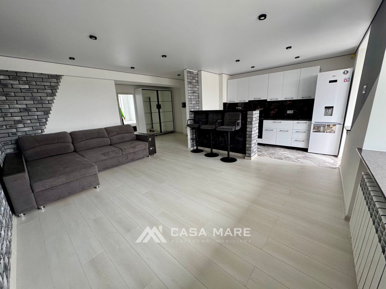 Apartament cu 3 camere, 72 m², Sîngerei 5