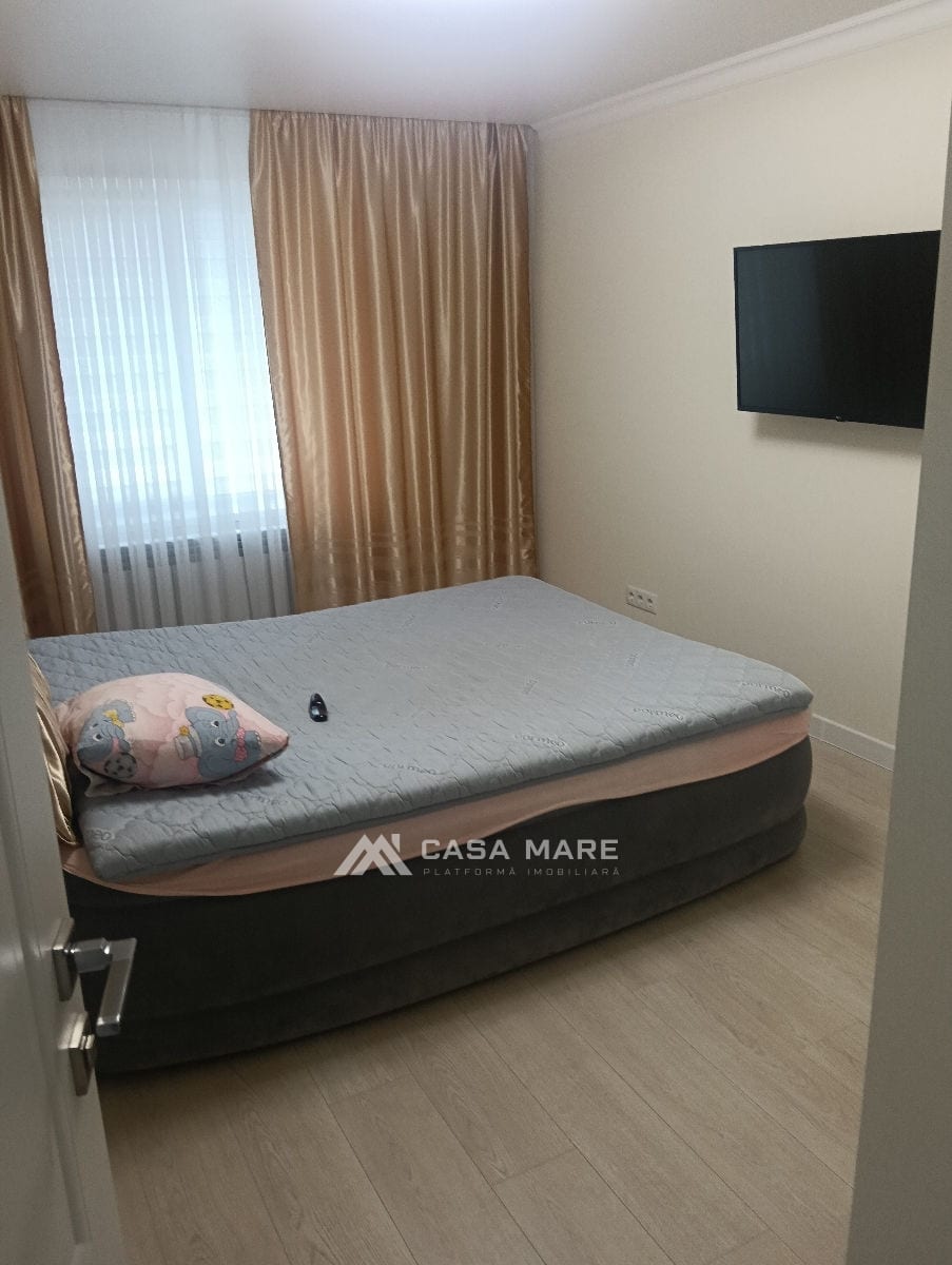 2-комнатная квартира, 72 м², Центр, Кишинёв 1