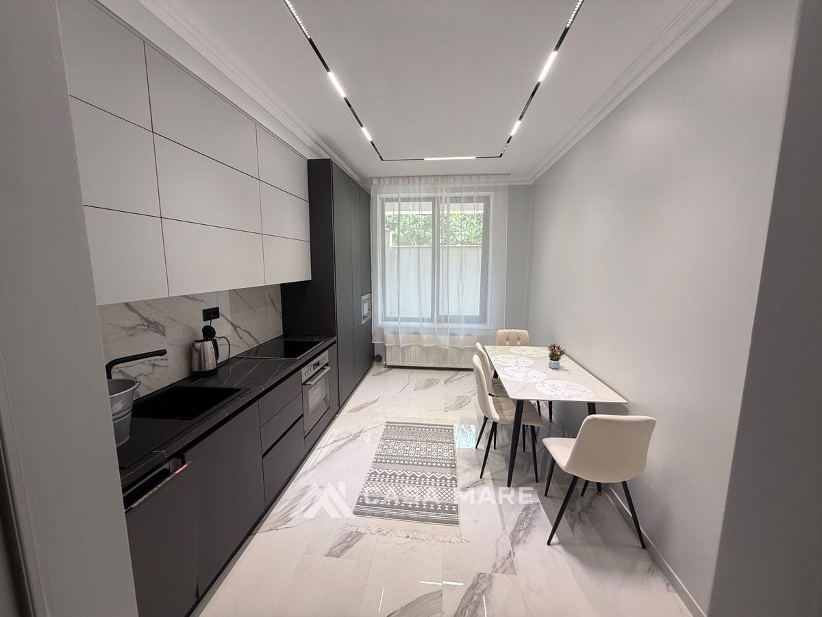 2-комнатная квартира, 56 м², Центр, Кишинёв 1