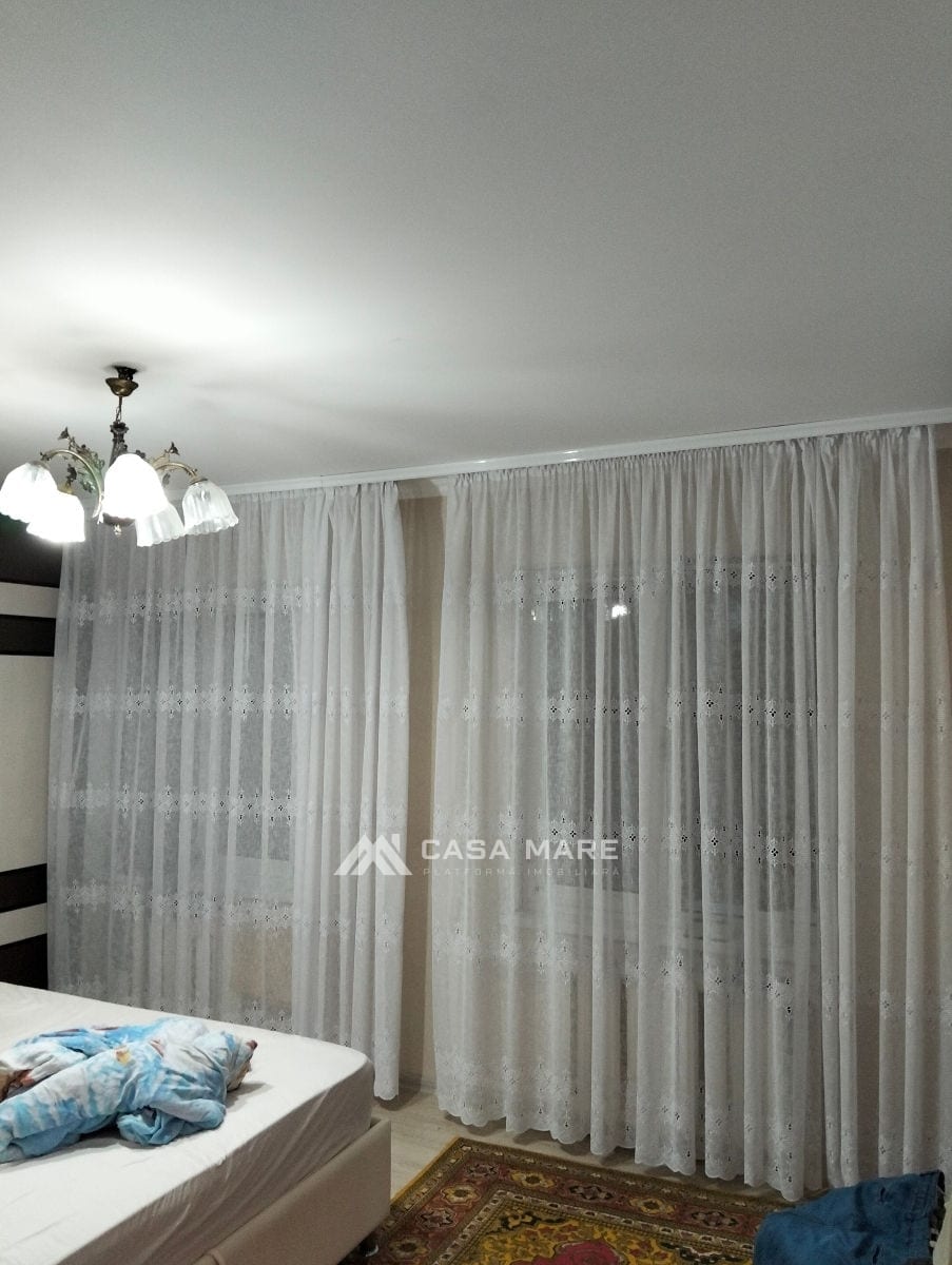 Apartament cu 2 camere, 54 m², Centru, Chișinău 2
