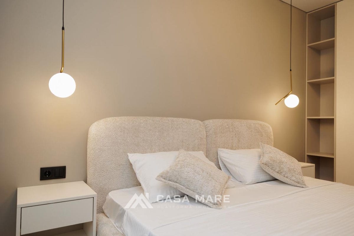 2-комнатная квартира, 55 м², Центр, Кишинёв 1