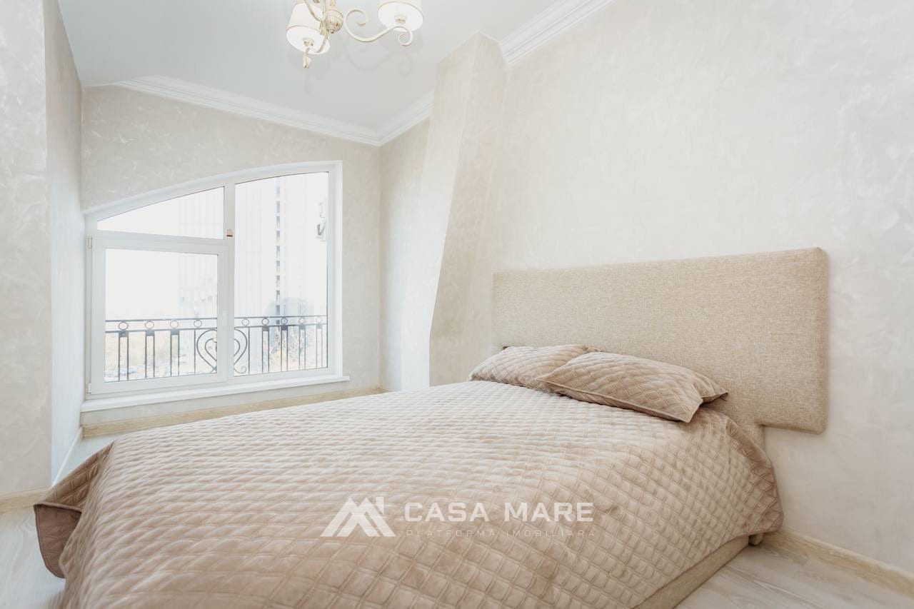 2-комнатная квартира, 71 м², Центр, Кишинёв 2