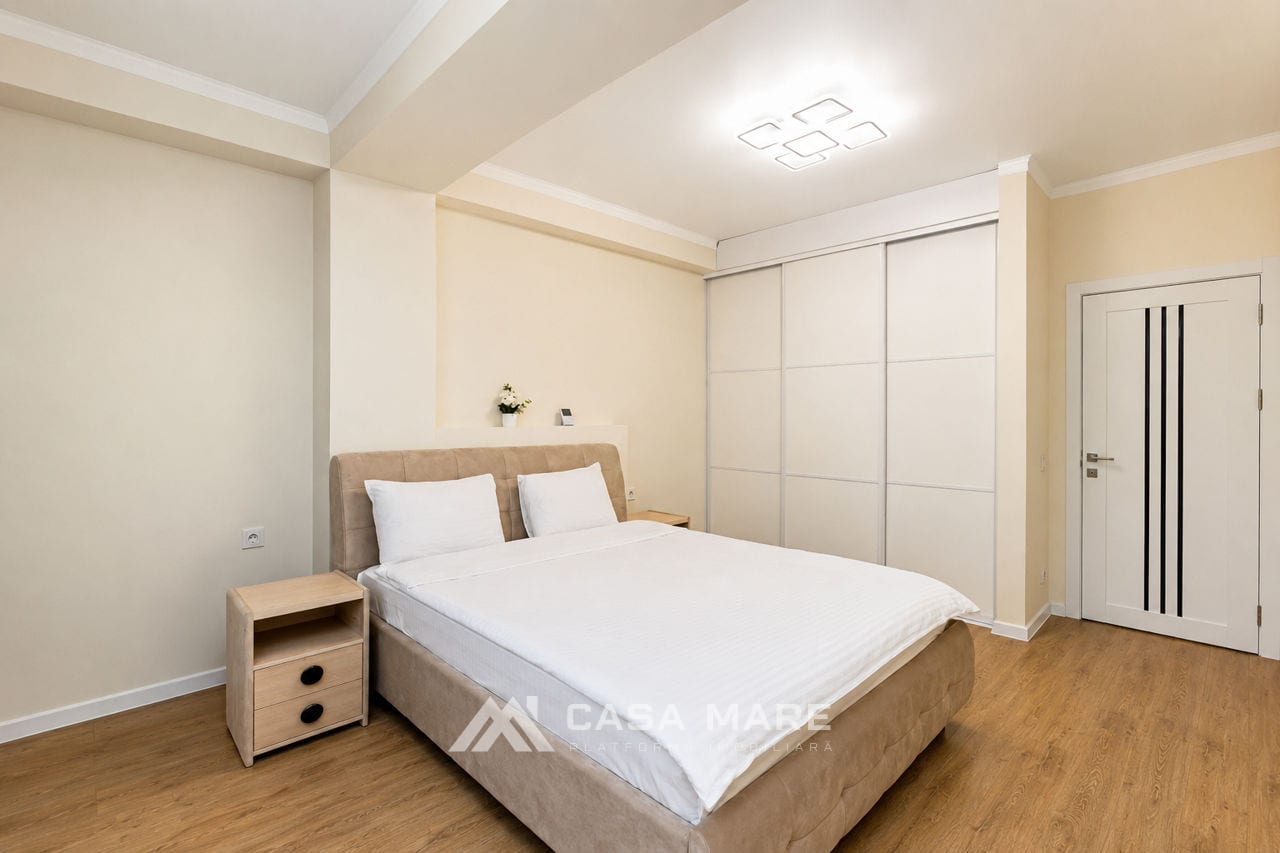 1-комнатная квартира, 48 м², Центр, Кишинёв 3
