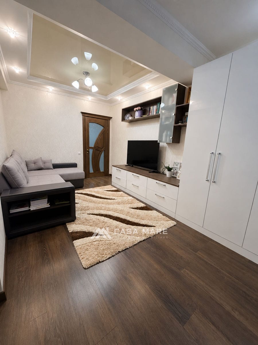 Apartament cu 2 camere, 70 m², Buiucani, Chișinău 2