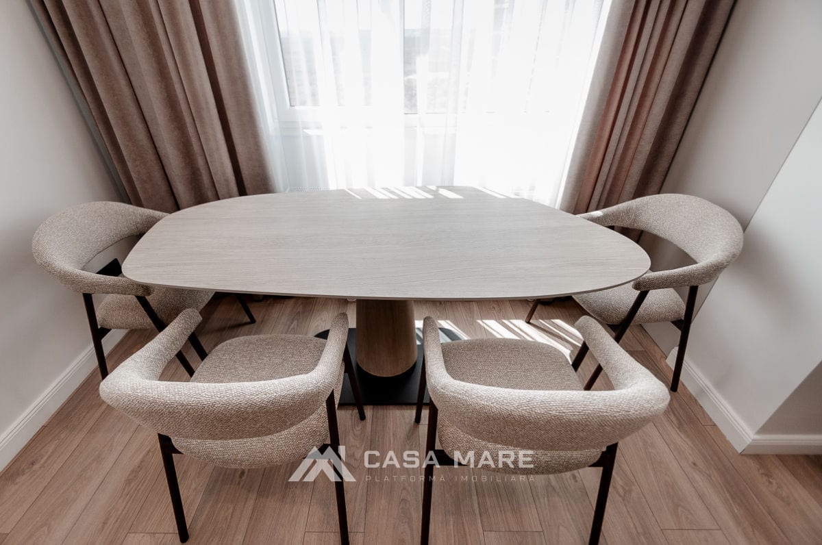 Apartament cu 2 camere, 72 m², Durlești 8