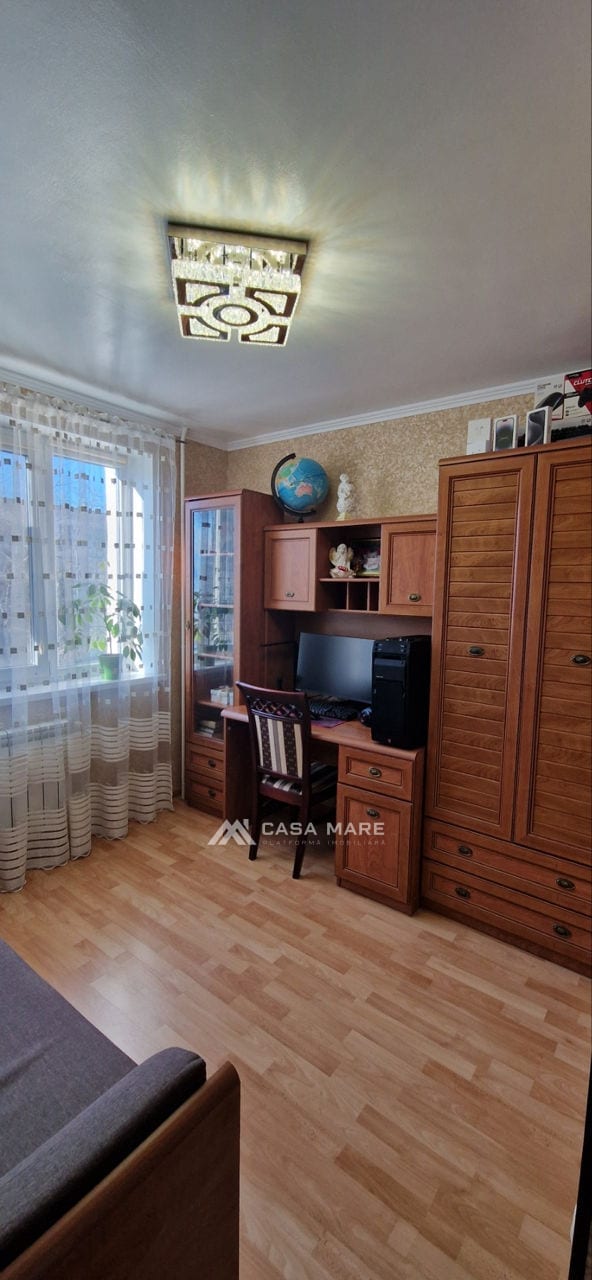 4-комнатная квартира, 79 м², БАМ, Bălți 11