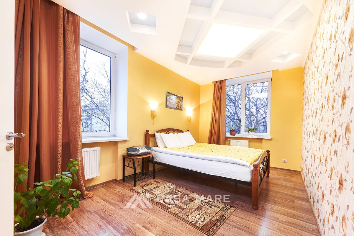 3-комнатная квартира, 70 м², Центр, Кишинёв 1